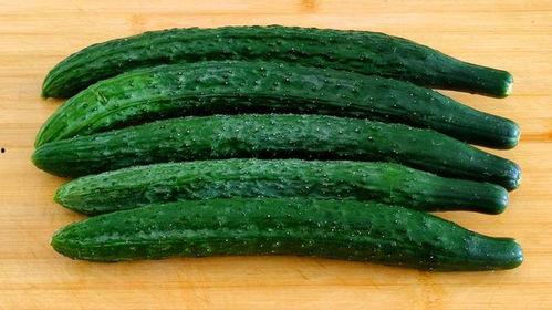 夏天吃瓜新吃法,创意吃瓜新潮流，解锁夏日清凉新姿势