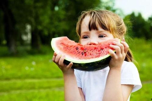 健康快乐吃瓜,尽享夏日吃瓜盛宴